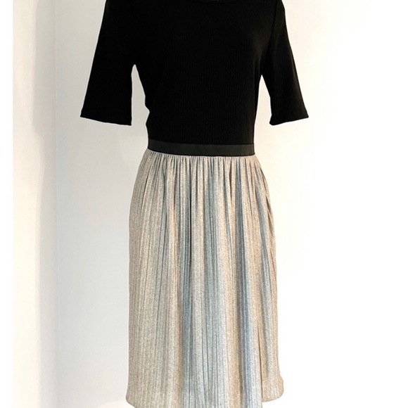 DKNY Fit & Flare Dress Size 8 - Picture 2 of 4